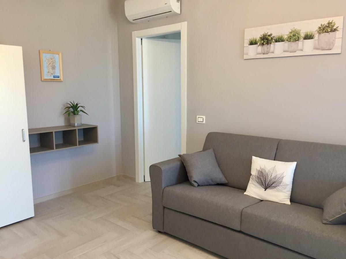 Le Domus Modern Apartments Cagliari Su Forti Exterior photo