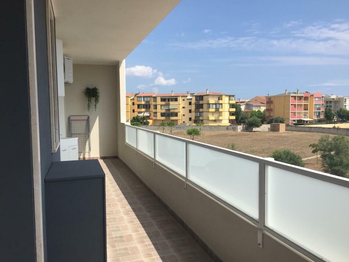 Le Domus Modern Apartments Cagliari Su Forti Exterior photo